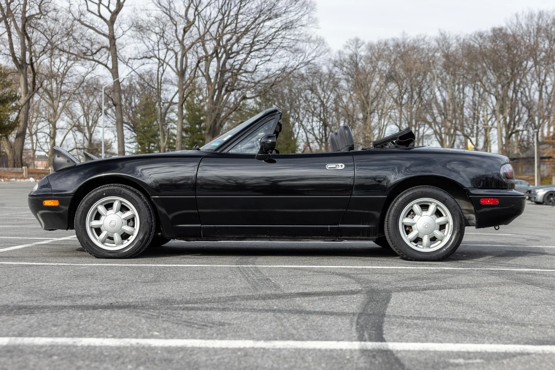 1993 Mazda NA MX-5 Miata - Image 10 of 31