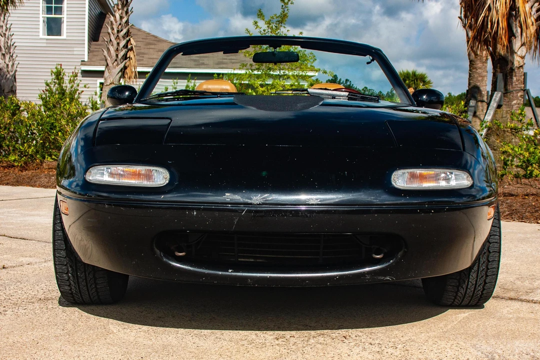 1993 Mazda NA MX-5 Miata - Image 2 of 31