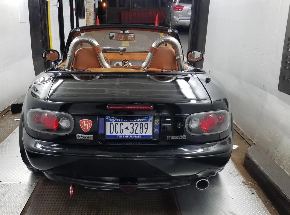 1993 Mazda NA MX-5 Miata - Image 16 of 31