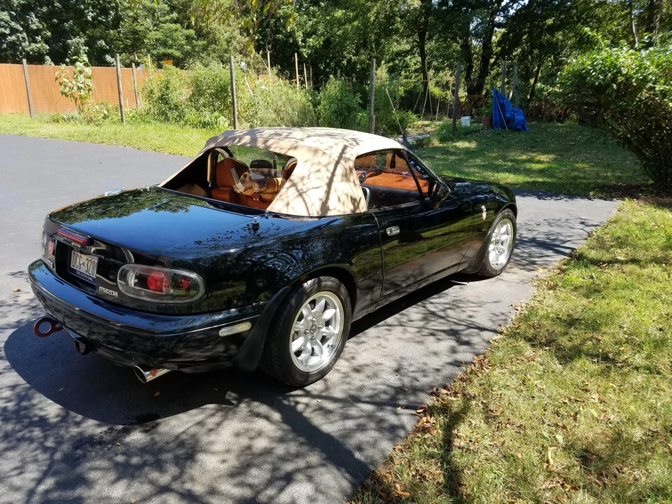 1993 Mazda NA MX-5 Miata - Image 21 of 31