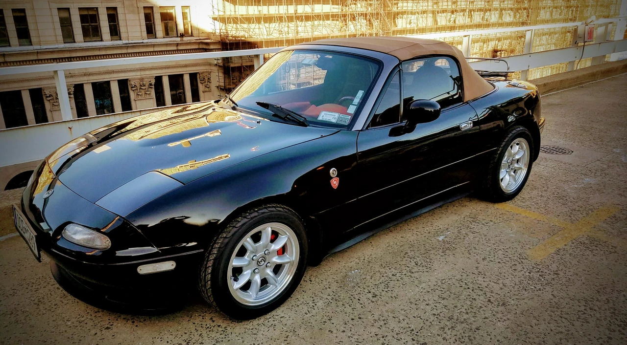 1993 Mazda NA MX-5 Miata - Image 8 of 31