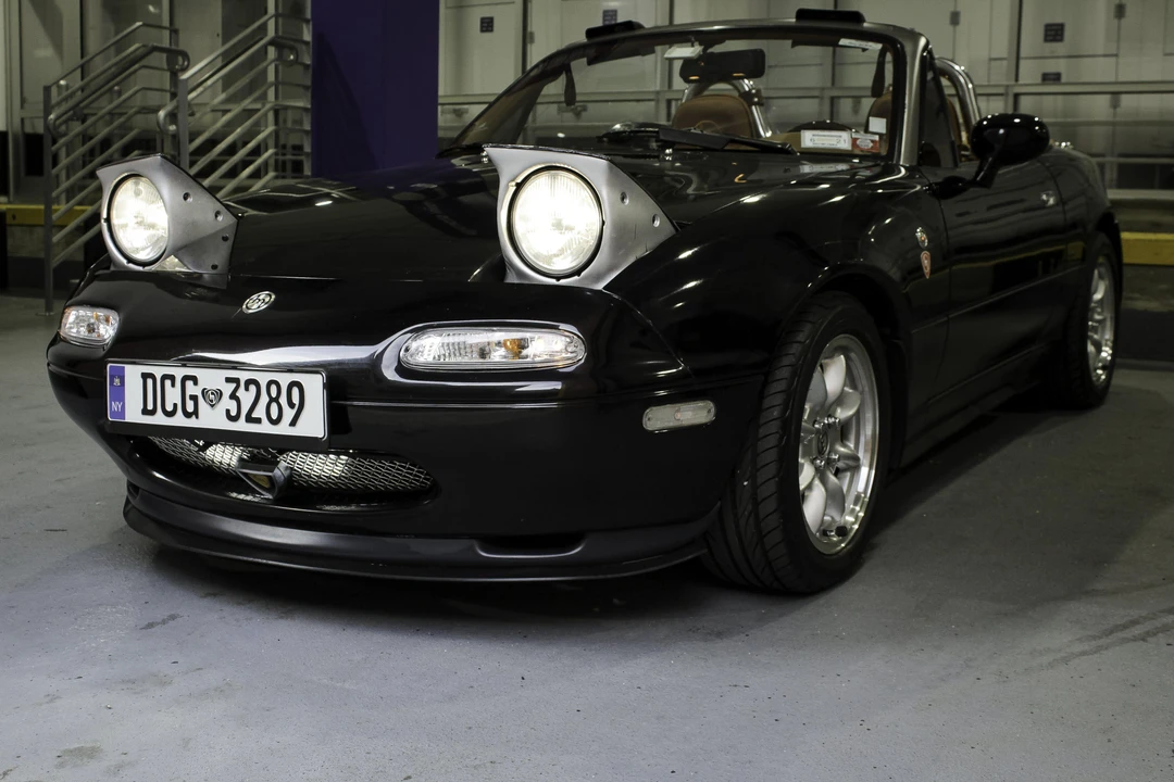 1993 Mazda NA MX-5 Miata - Image 7 of 31