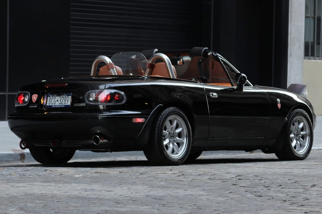 1993 Mazda NA MX-5 Miata - Image 3 of 31