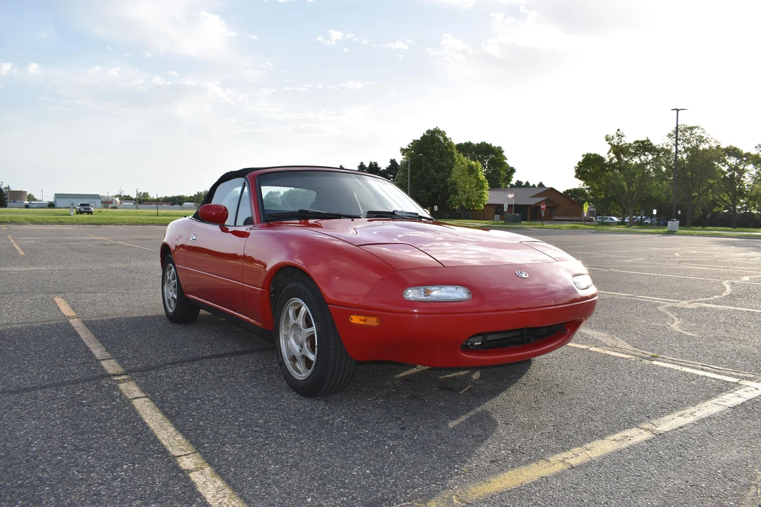 1993 Mazda NA MX-5 Miata - Image 8 of 8