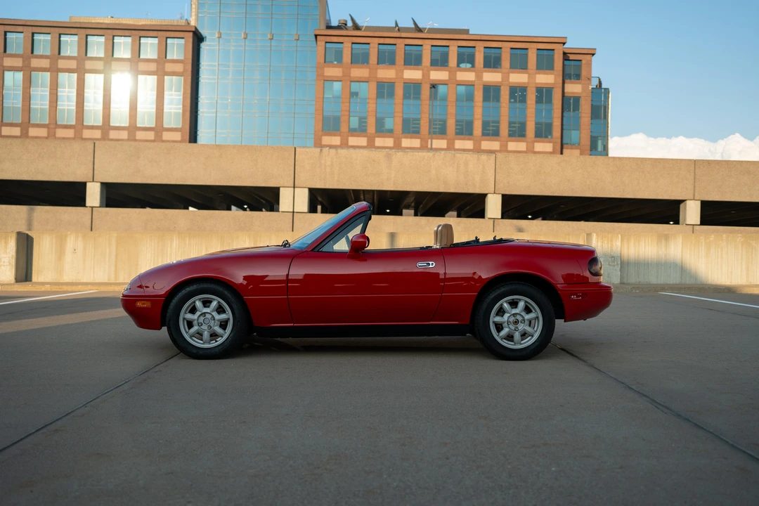 1993 Mazda NA MX-5 Miata - Image 10 of 31