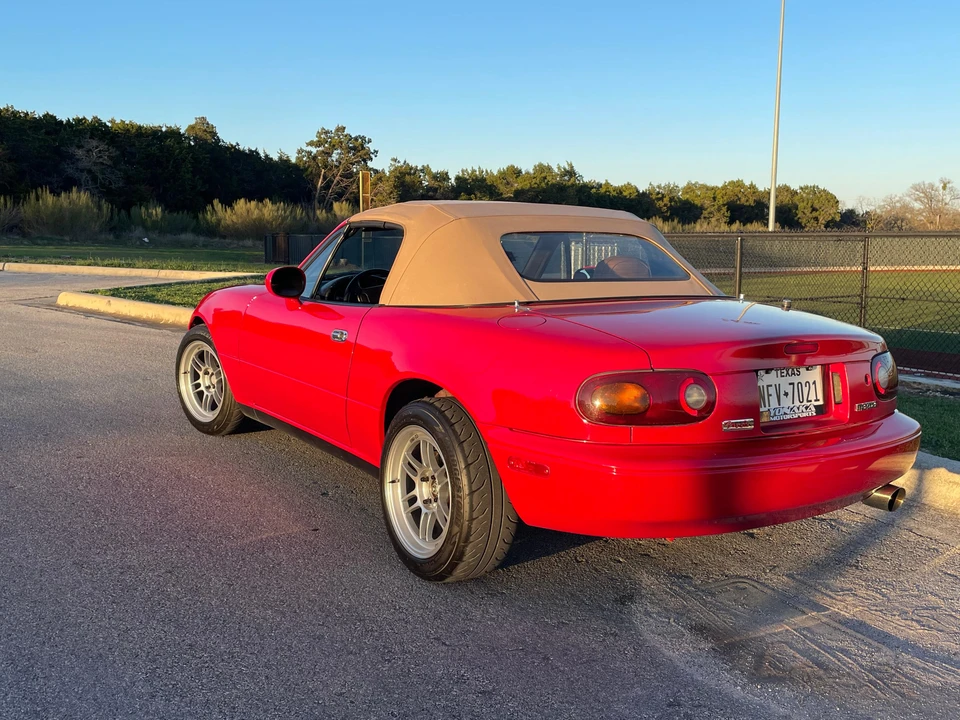 1993 Mazda NA MX-5 Miata - Image 30 of 31