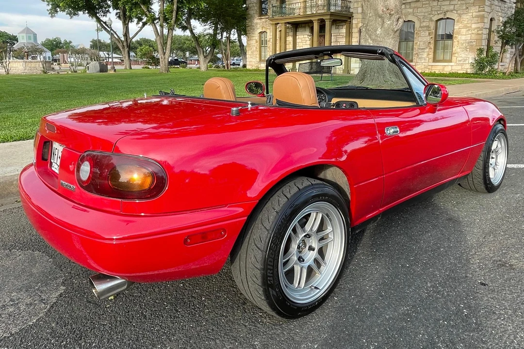 1993 Mazda NA MX-5 Miata - Image 15 of 31