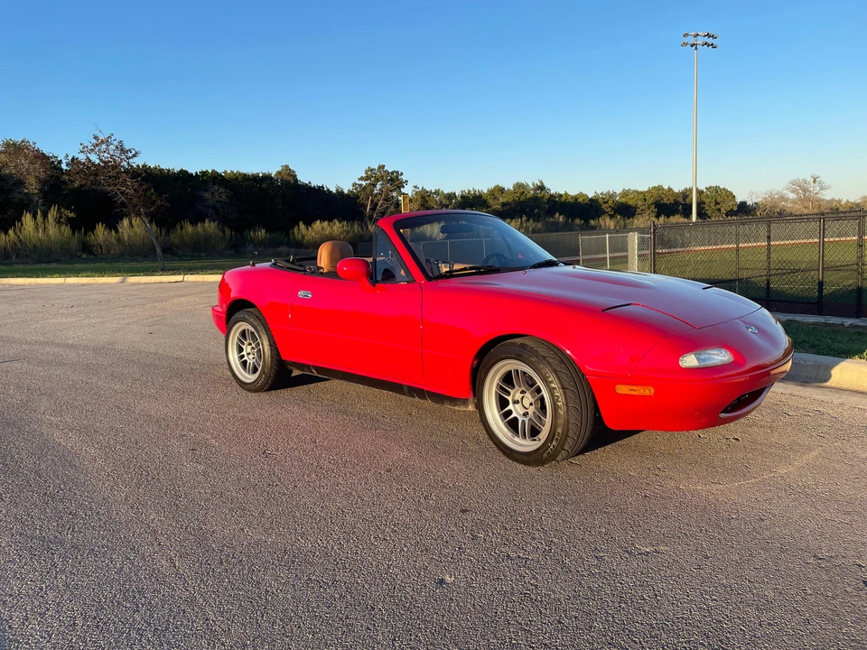 1993 Mazda NA MX-5 Miata - Image 16 of 31