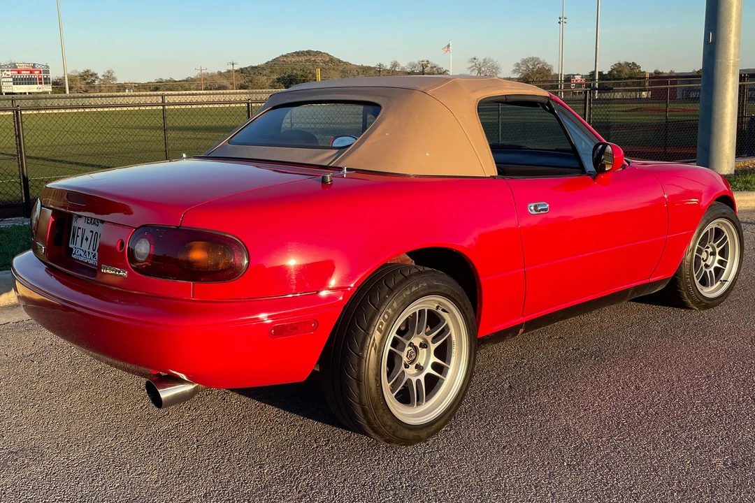 1993 Mazda NA MX-5 Miata - Image 4 of 31