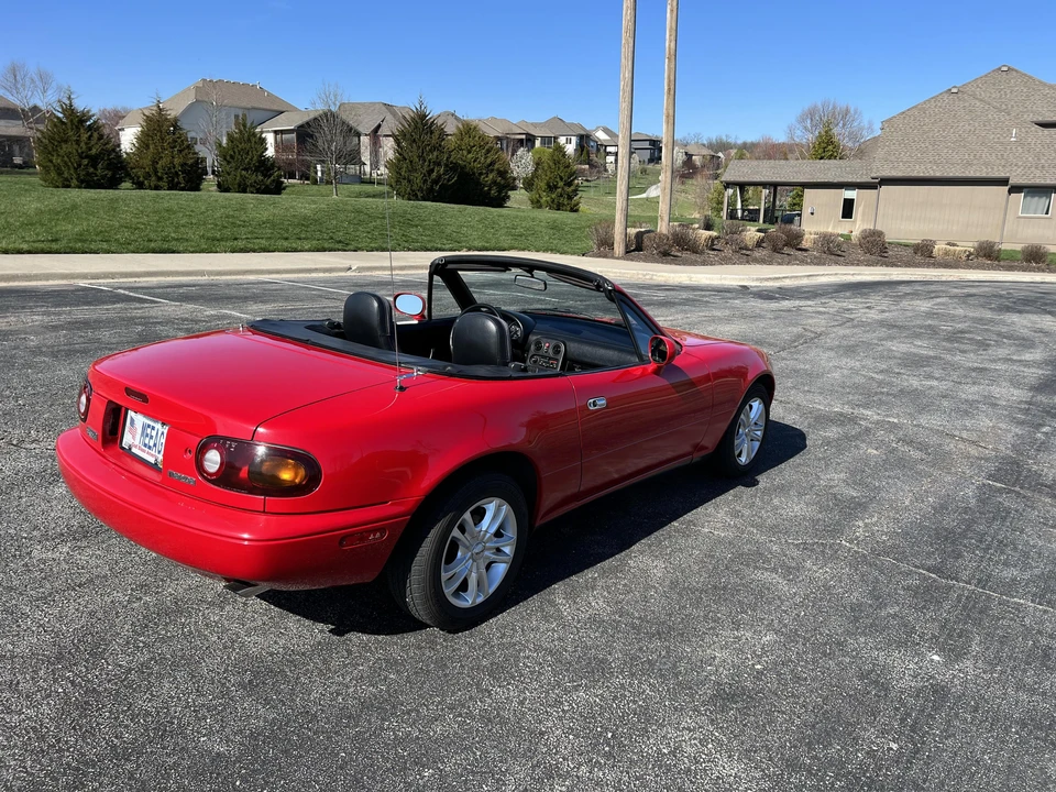 1993 Mazda NA MX-5 Miata - Image 10 of 31