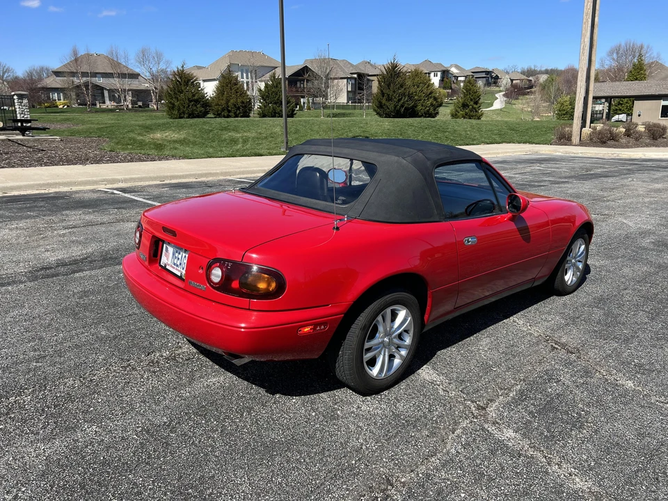 1993 Mazda NA MX-5 Miata - Image 22 of 31