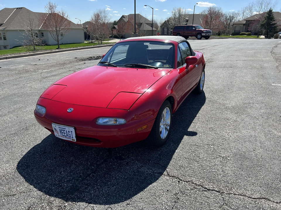 1993 Mazda NA MX-5 Miata - Image 13 of 31
