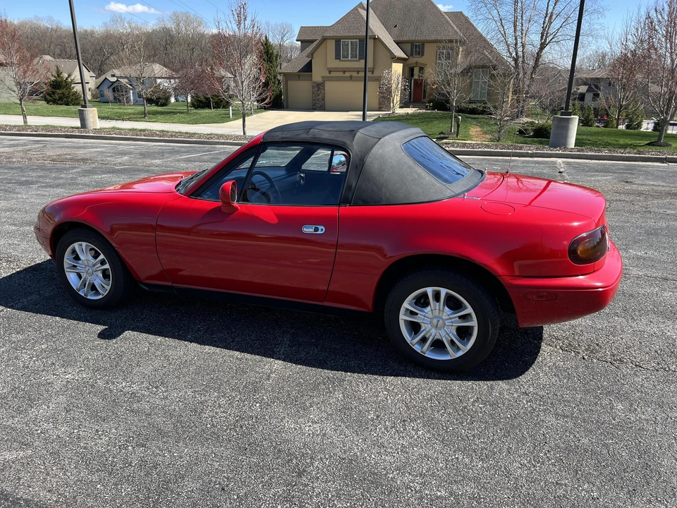 1993 Mazda NA MX-5 Miata - Image 18 of 31