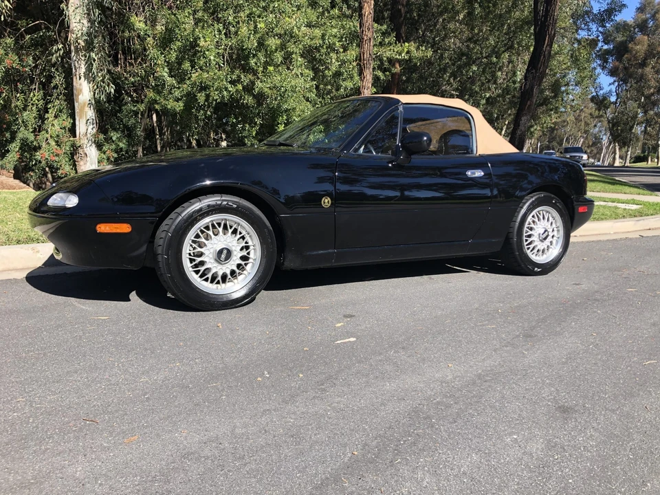 1993 Mazda NA MX-5 Miata - Image 3 of 31