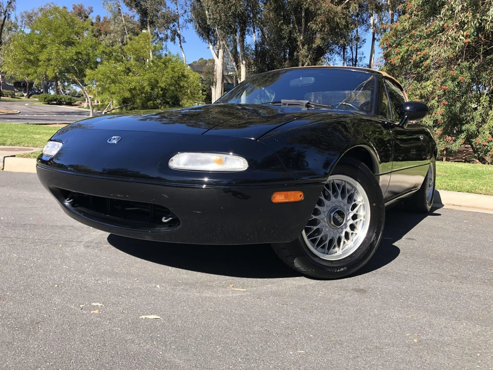 1993 Mazda NA MX-5 Miata - Image 13 of 31