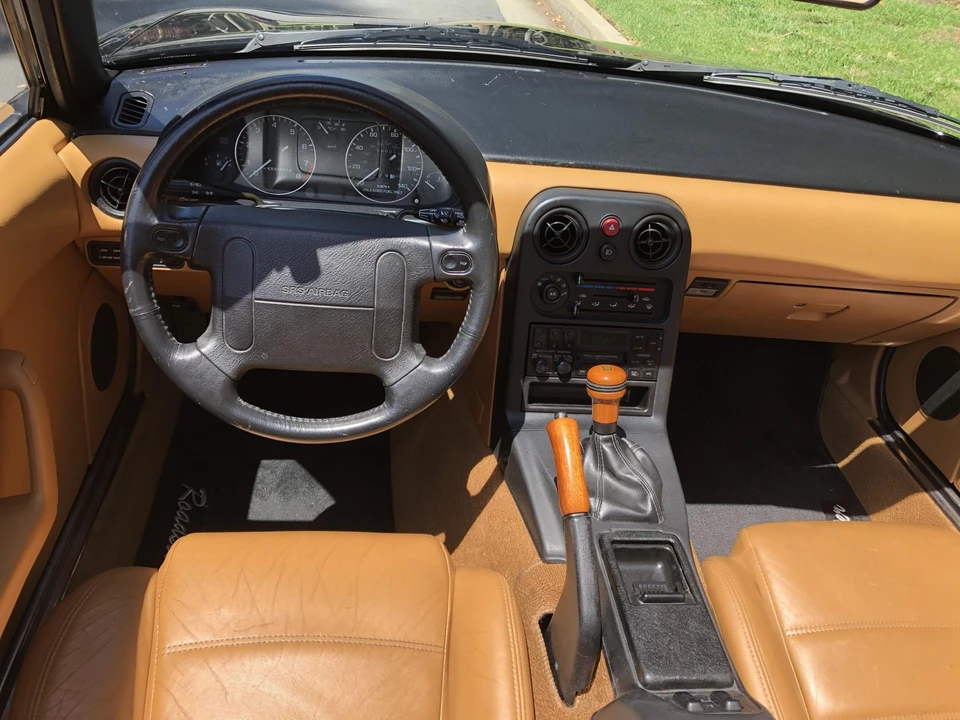 1993 Mazda NA MX-5 Miata - Image 19 of 31