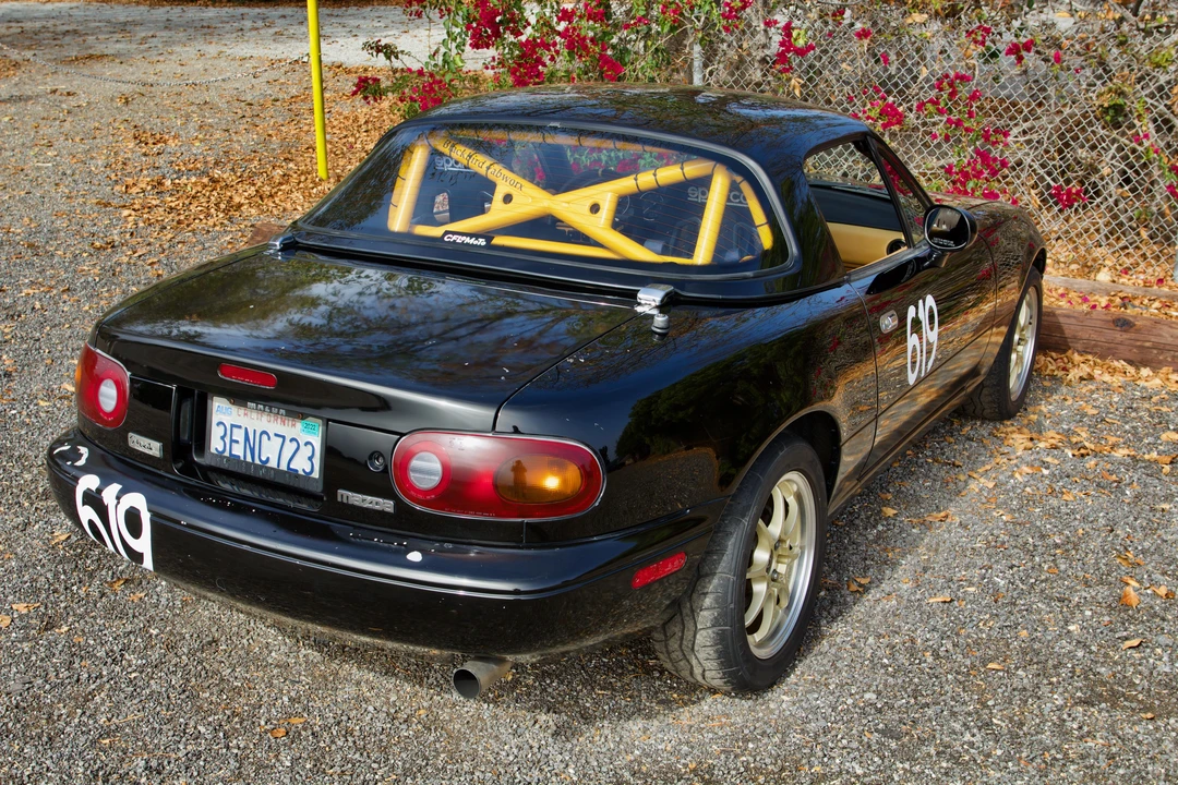 1993 Mazda NA MX-5 Miata - Image 11 of 31