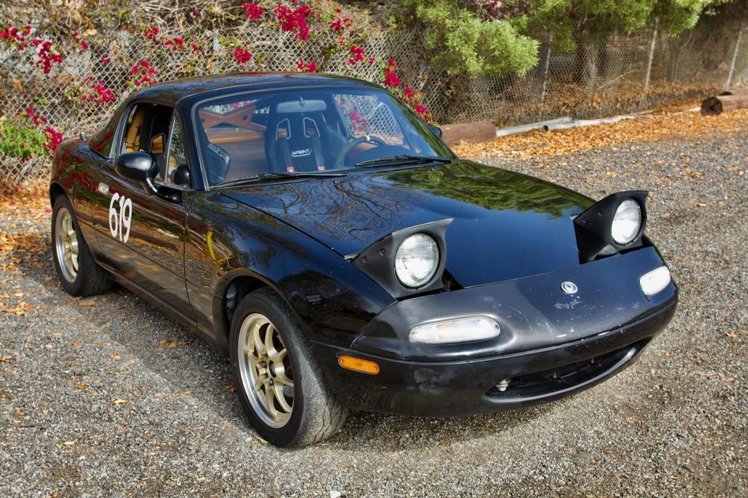 1993 Mazda NA MX-5 Miata - Image 14 of 31