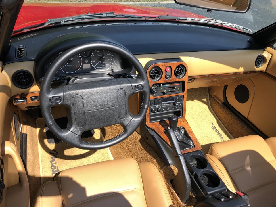 1993 Mazda NA MX-5 Miata - Image 28 of 31