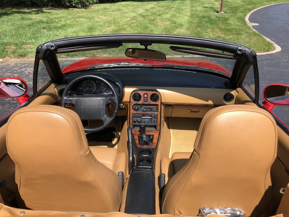 1993 Mazda NA MX-5 Miata - Image 27 of 31