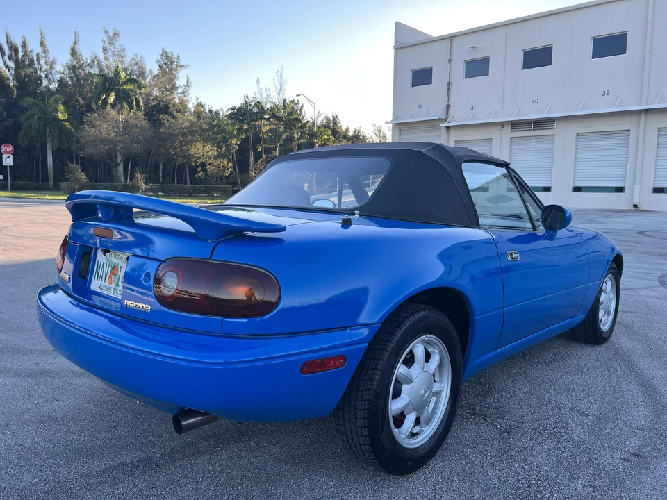 1993 Mazda NA MX-5 Miata - Image 10 of 31