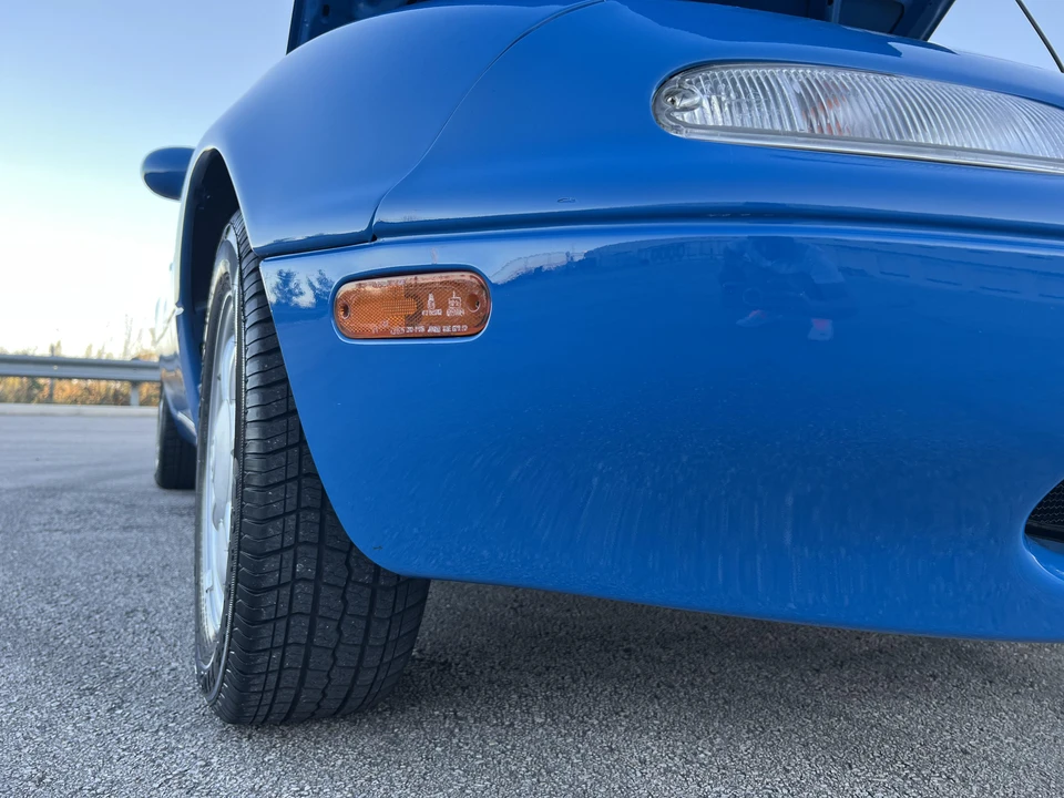 1993 Mazda NA MX-5 Miata - Image 16 of 31