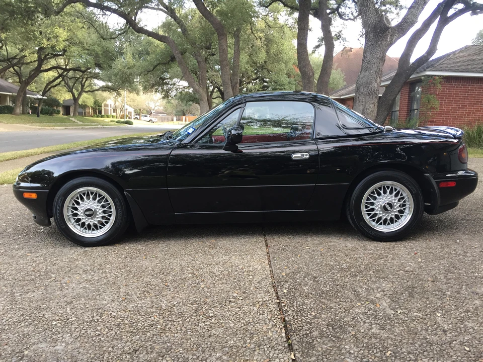 1993 Mazda NA MX-5 Miata - Image 3 of 4