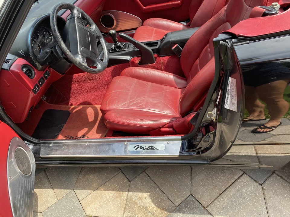 1993 Mazda NA MX-5 Miata - Image 26 of 31