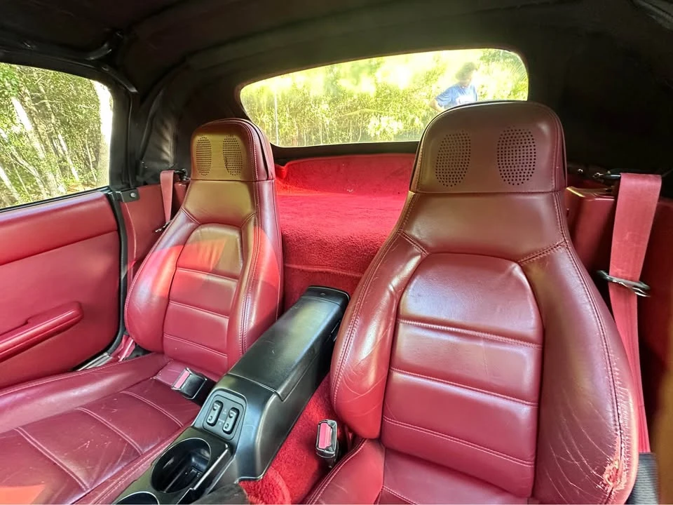 1993 Mazda NA MX-5 Miata - Image 8 of 10