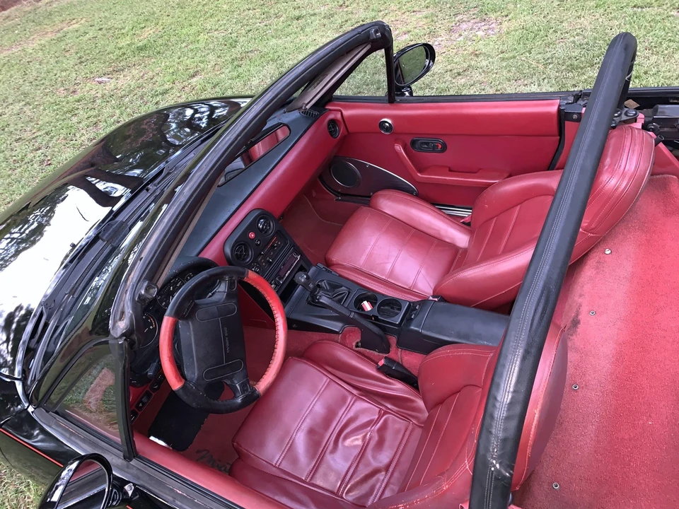 1993 Mazda NA MX-5 Miata - Image 26 of 31