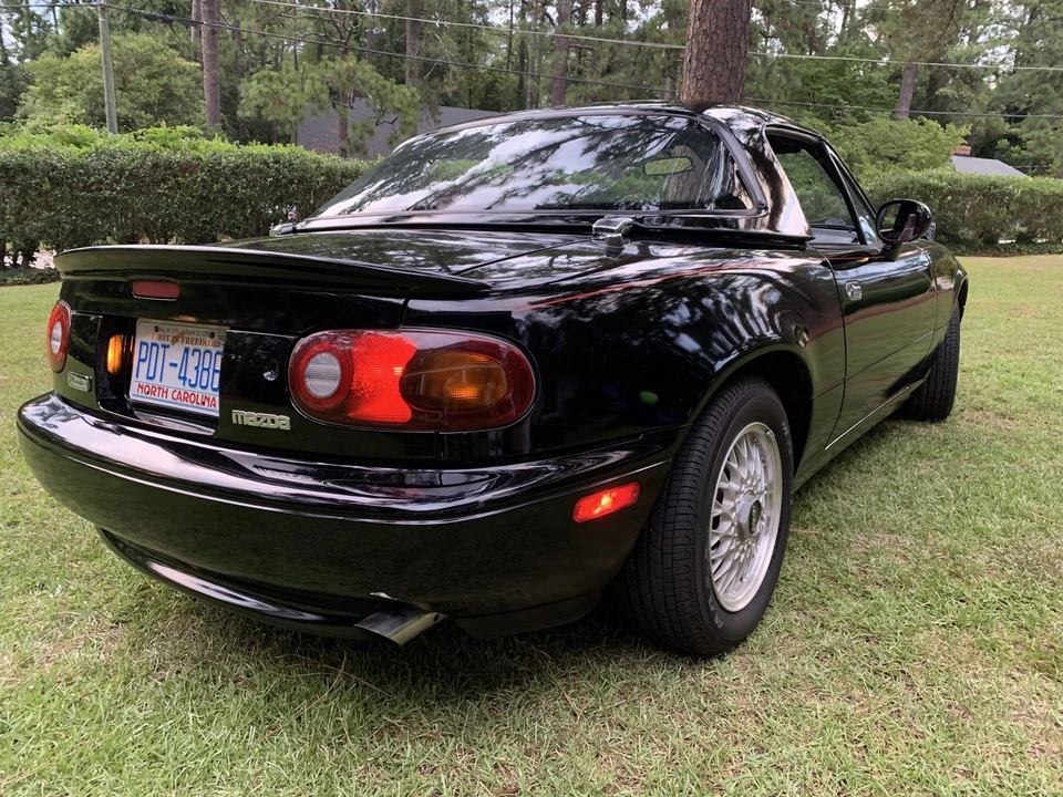 1993 Mazda NA MX-5 Miata - Image 11 of 31
