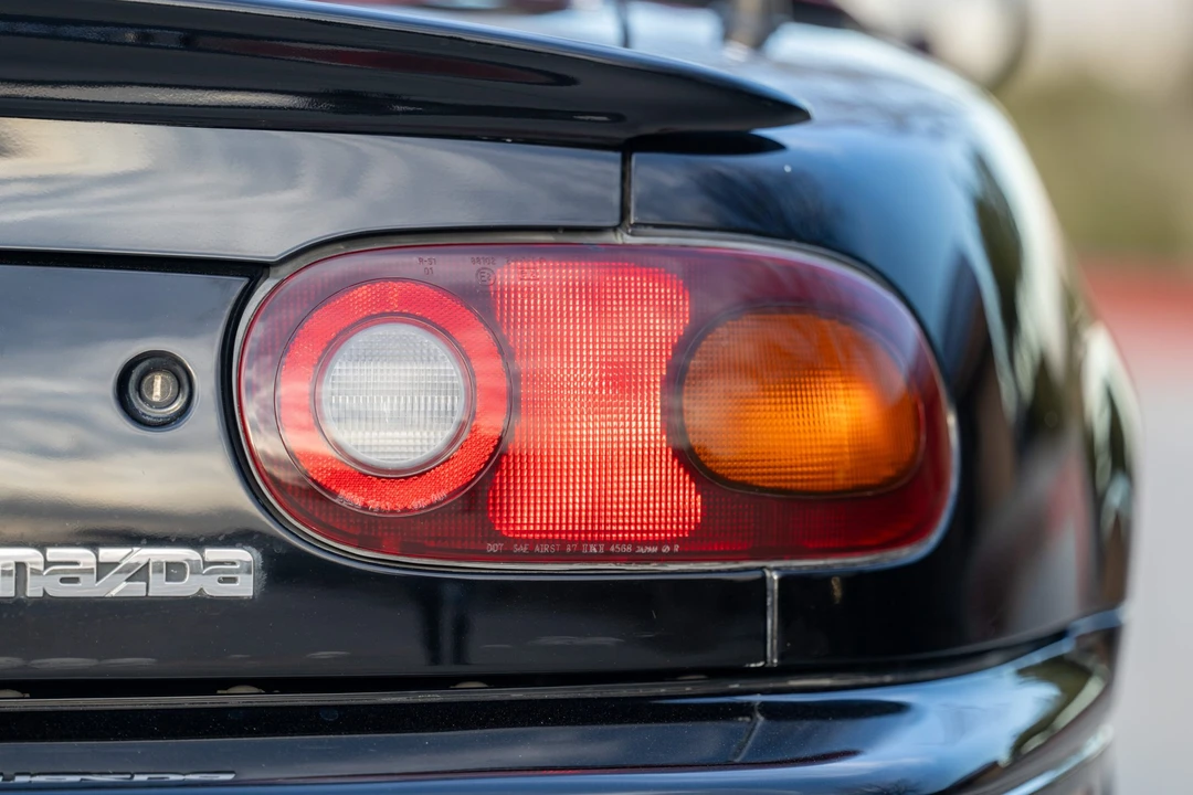 1993 Mazda NA MX-5 Miata - Image 20 of 31