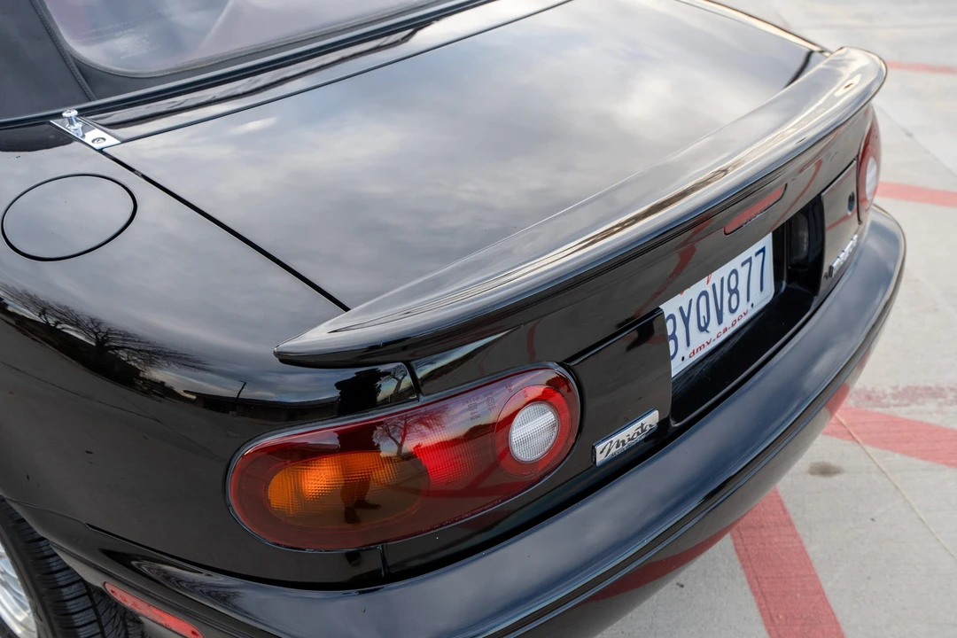 1993 Mazda NA MX-5 Miata - Image 21 of 31