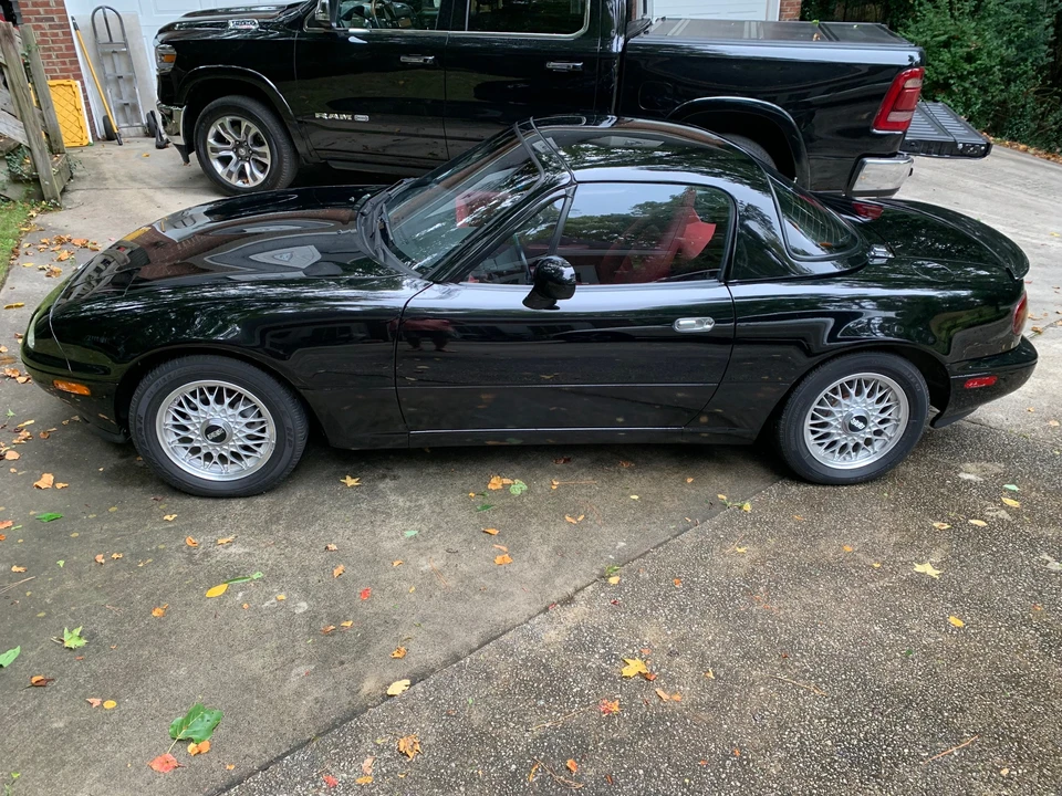 1993 Mazda NA MX-5 Miata - Image 21 of 31