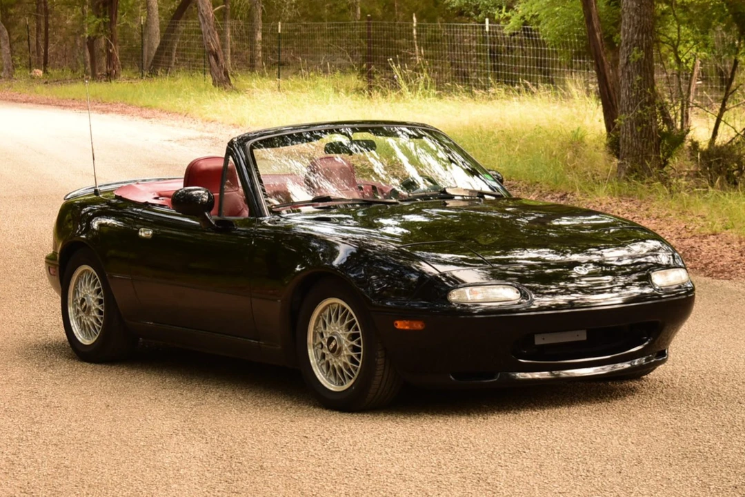 1993 Mazda NA MX-5 Miata - Image 4 of 31