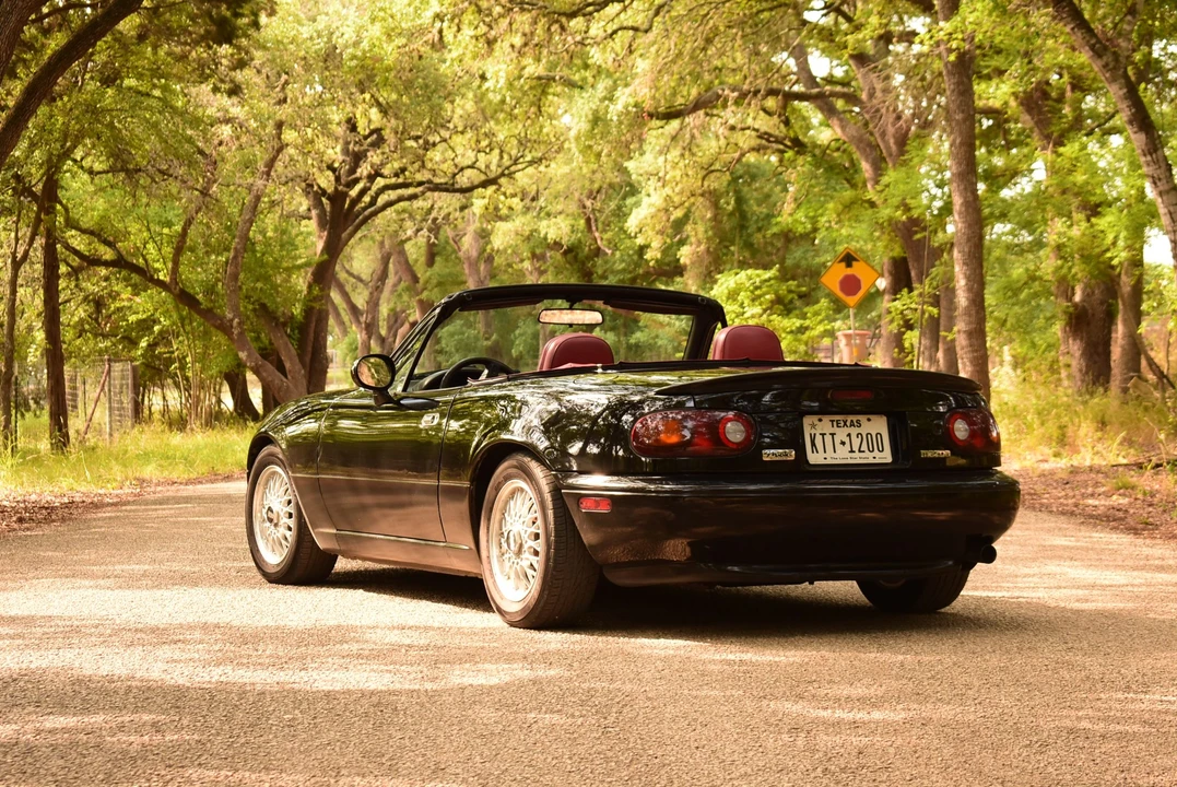 1993 Mazda NA MX-5 Miata - Image 12 of 31