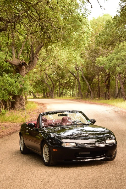 1993 Mazda NA MX-5 Miata - Image 6 of 31