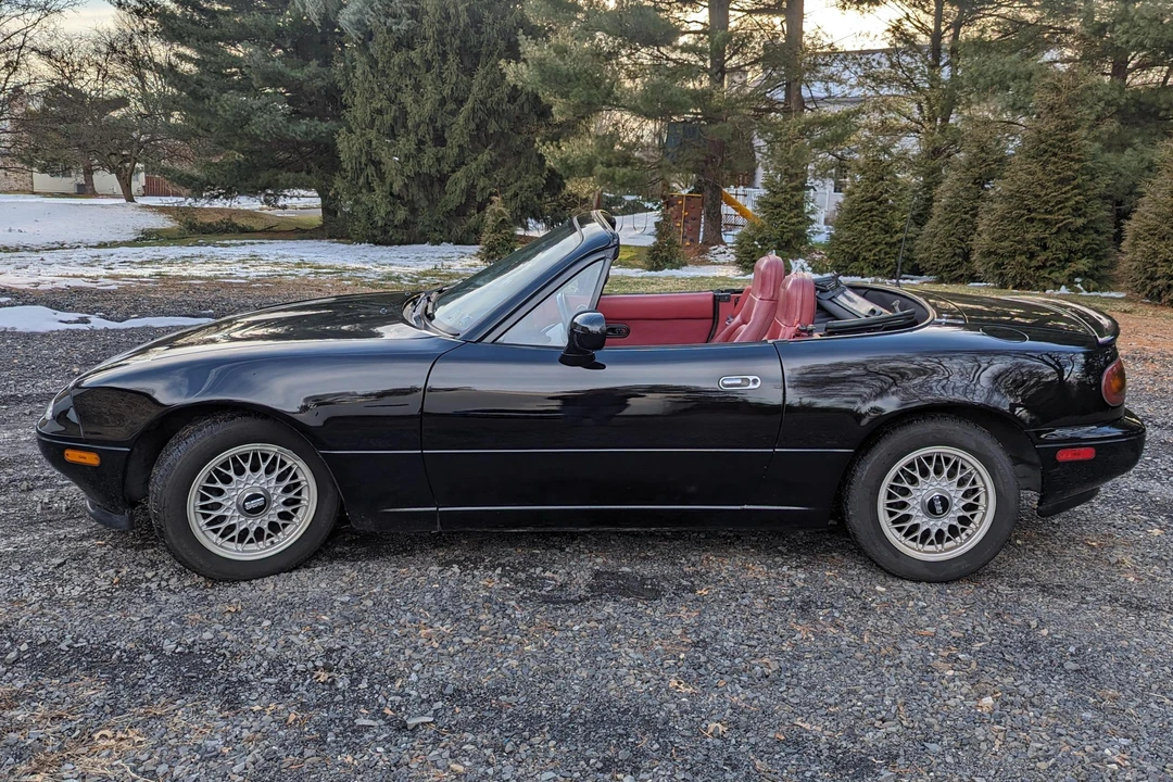 1993 Mazda NA MX-5 Miata - Image 3 of 31