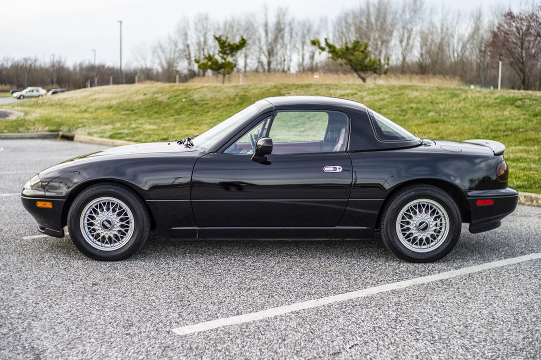 1993 Mazda NA MX-5 Miata - Image 24 of 31