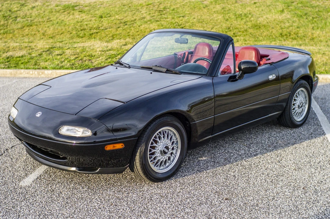 1993 Mazda NA MX-5 Miata - Image 9 of 31