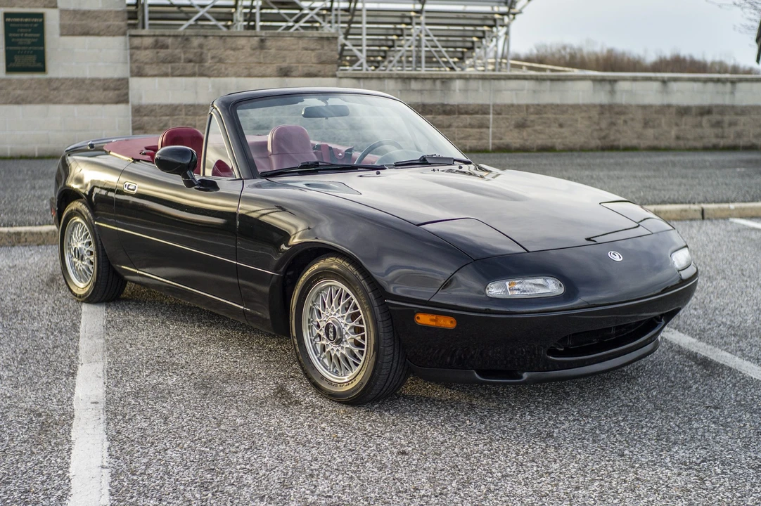 1993 Mazda NA MX-5 Miata - Image 5 of 31