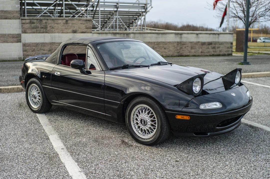 1993 Mazda NA MX-5 Miata - Image 27 of 31