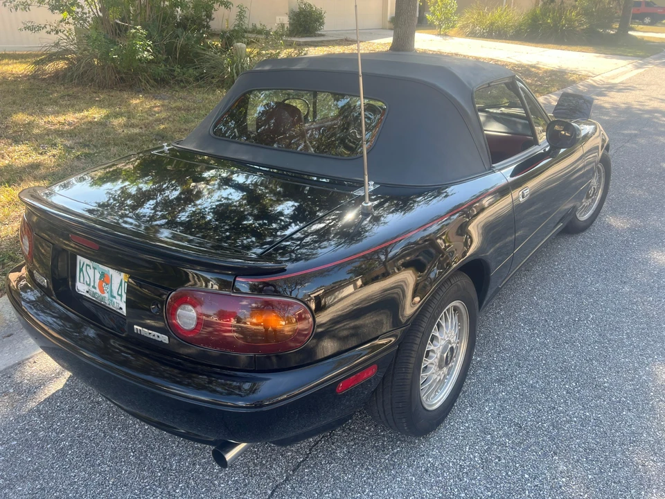 1993 Mazda NA MX-5 Miata - Image 8 of 31
