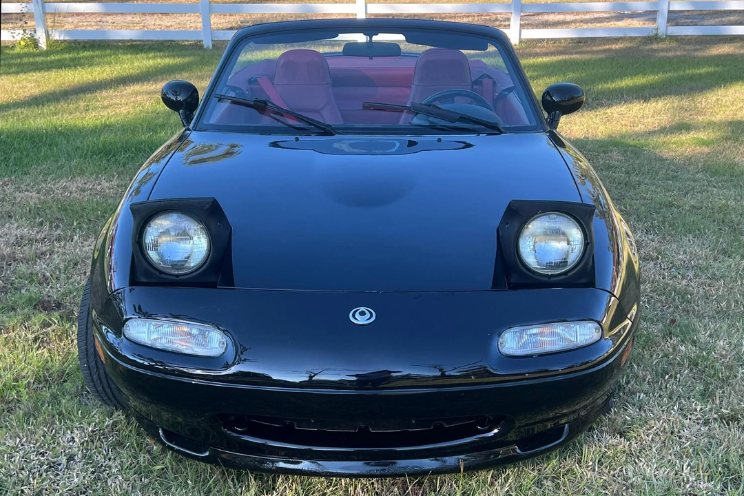 1993 Mazda NA MX-5 Miata - Image 2 of 31