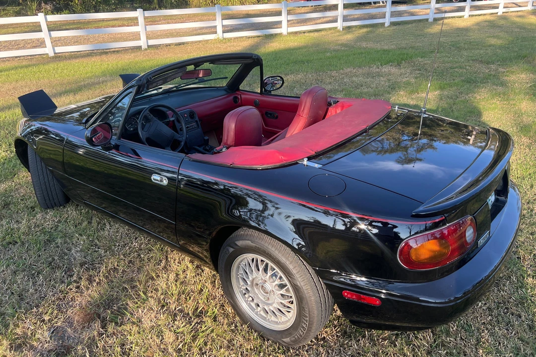 1993 Mazda NA MX-5 Miata - Image 4 of 31
