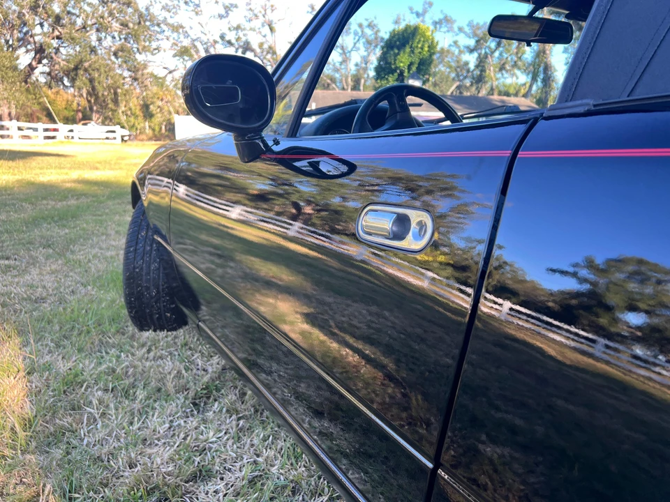 1993 Mazda NA MX-5 Miata - Image 15 of 31