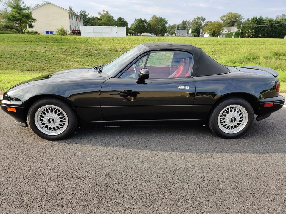 1993 Mazda NA MX-5 Miata - Image 28 of 31