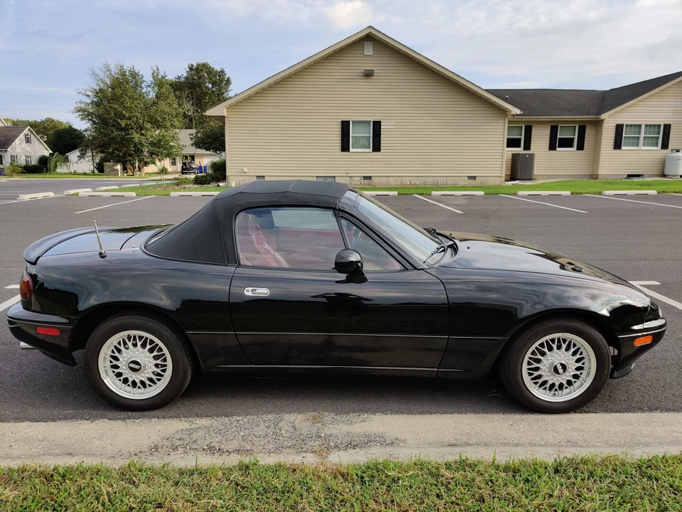 1993 Mazda NA MX-5 Miata - Image 20 of 31