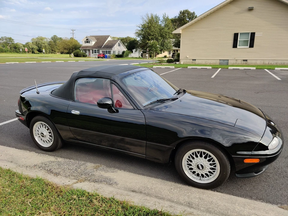 1993 Mazda NA MX-5 Miata - Image 19 of 31