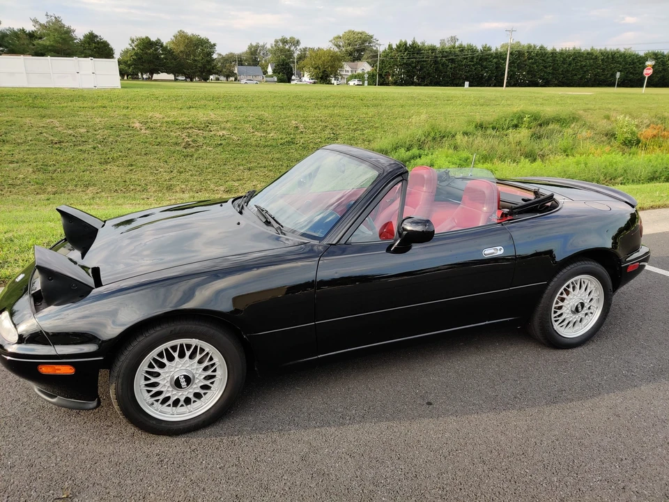 1993 Mazda NA MX-5 Miata - Image 10 of 31